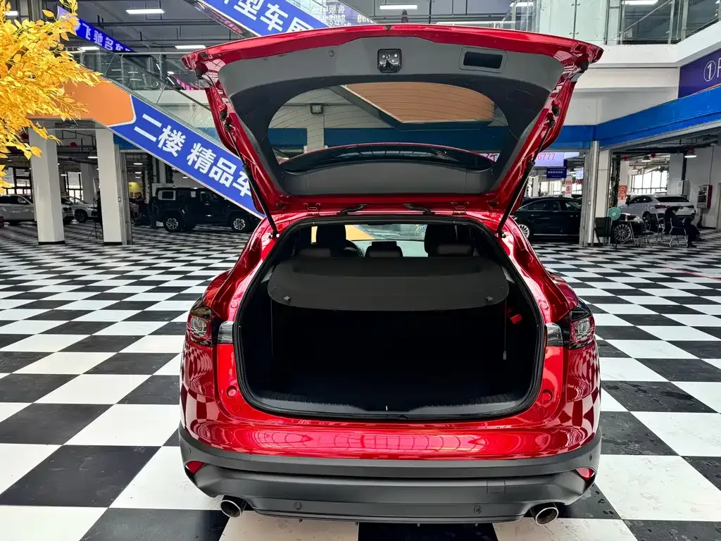 Mazda CX-4 — фото 9