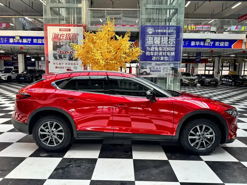 Mazda CX-4 — фото 7