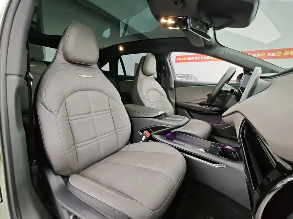 Hongqi EH7 2024 из CN, фото 9