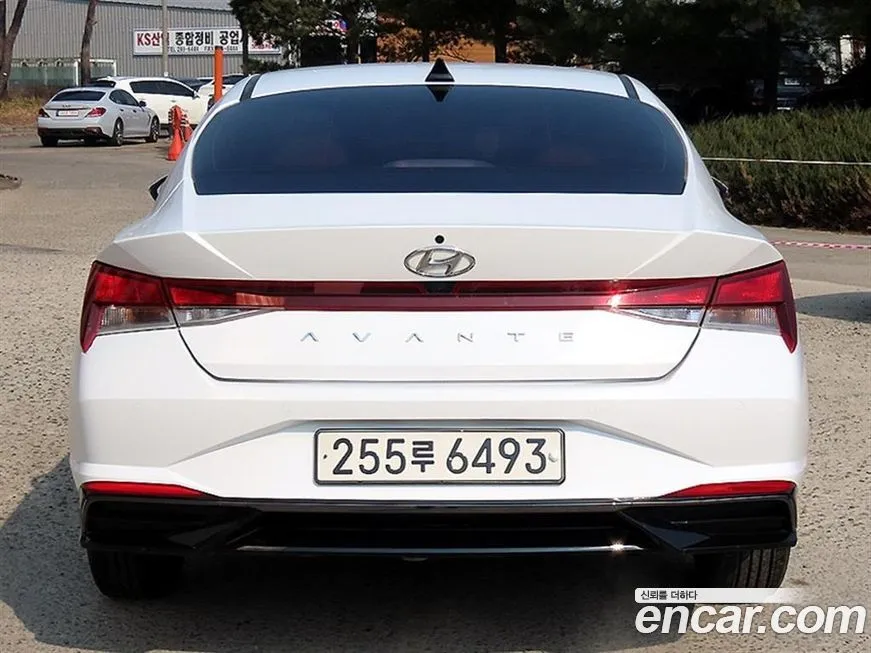 Hyundai AVANTE — фото 5