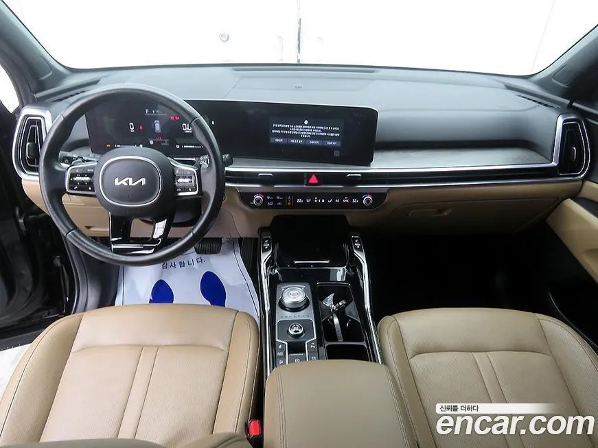 Kia Sorento — фото 6