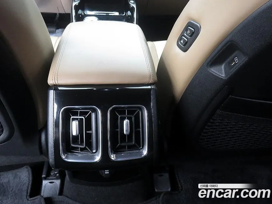 Kia Sorento — фото 4