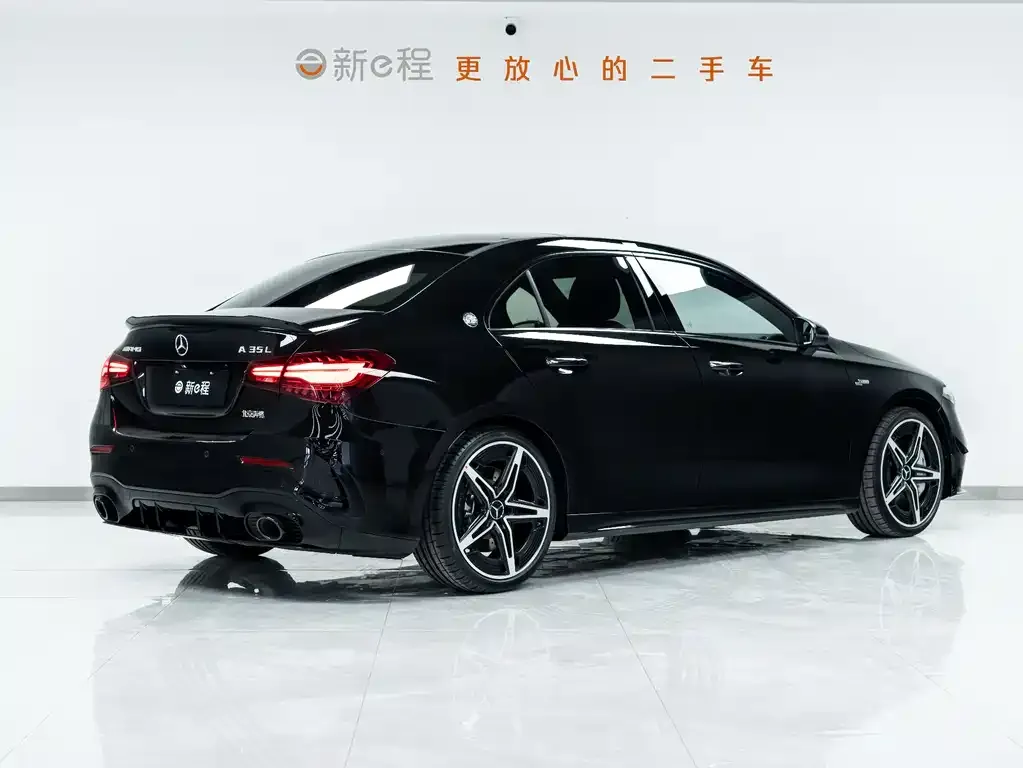 Mercedes-Benz A-Class AMG — фото 6