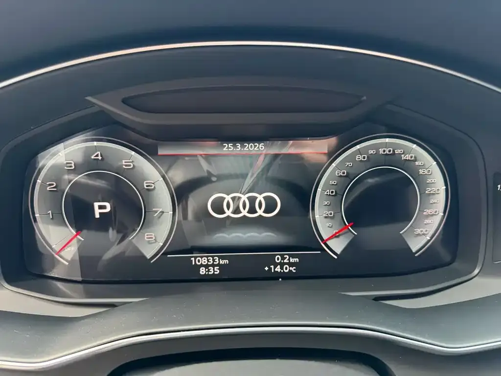 Audi A6L — фото 2