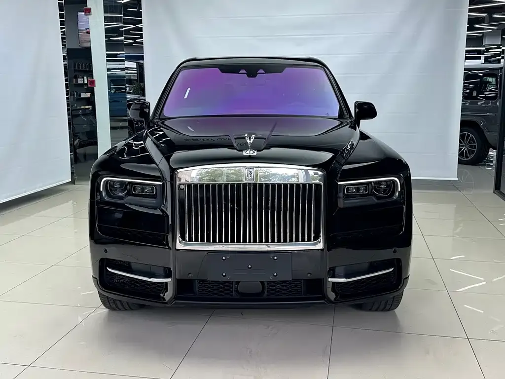 Rolls-Royce Cullinan 2024 из CN, фото 6