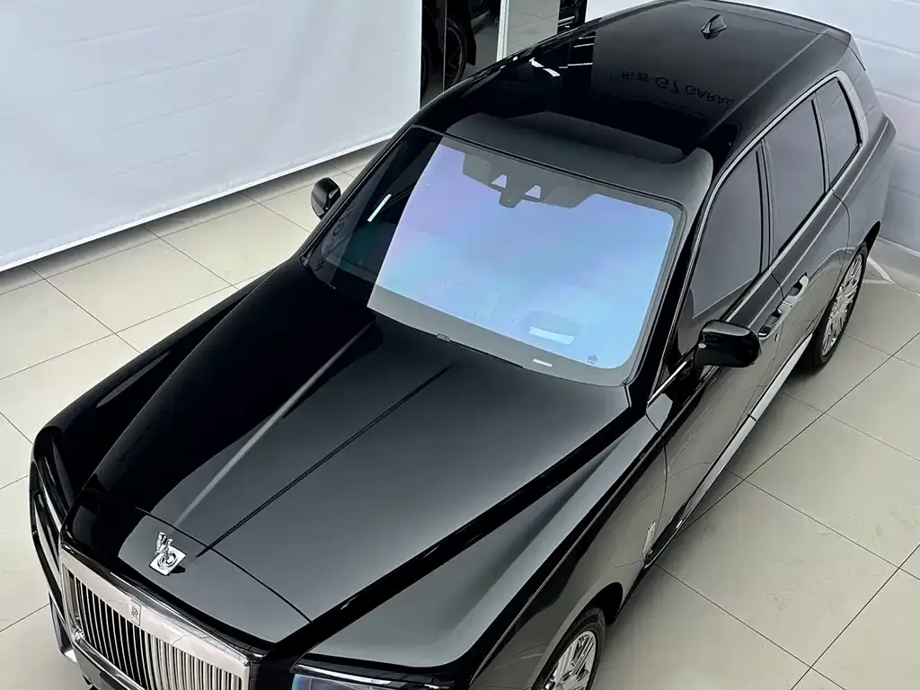Rolls-Royce Cullinan 2024 из CN, фото 4