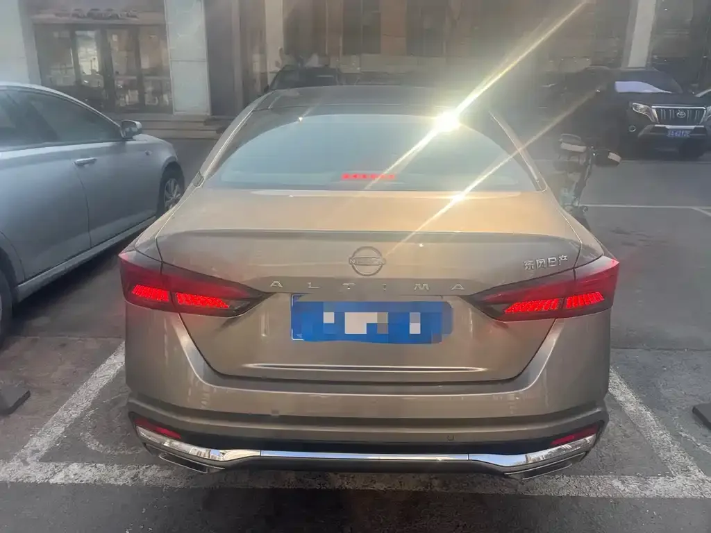Nissan Teana 2022 из CN, фото 2
