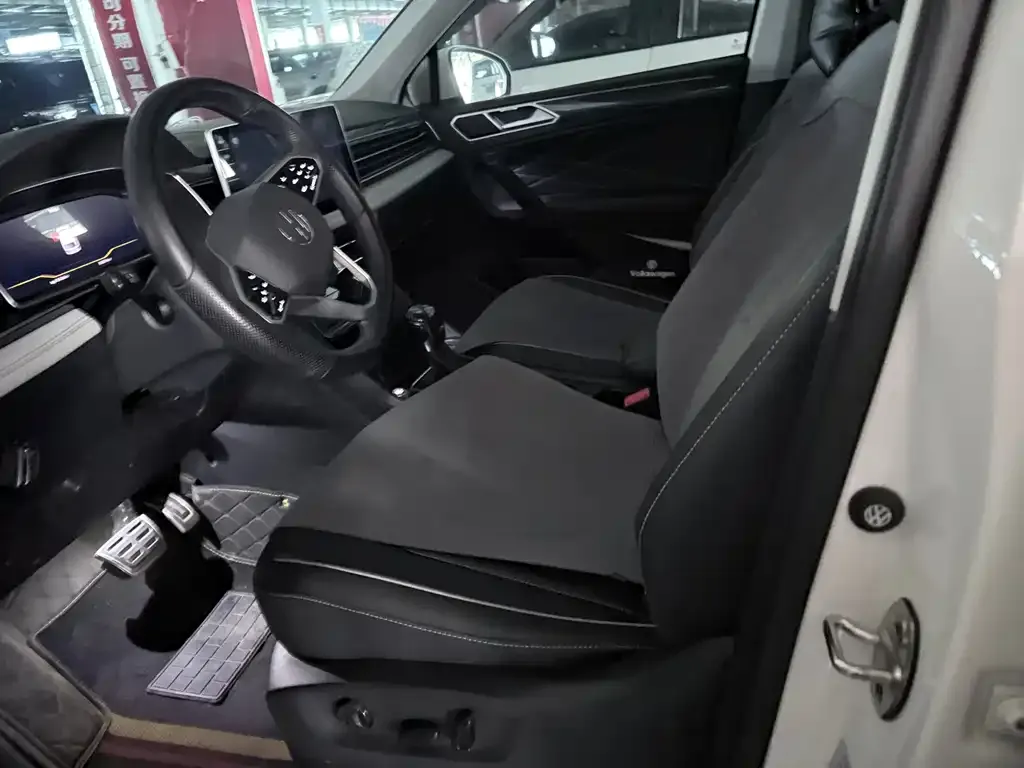 Volkswagen Tiguan L 2022 из CN, фото 5