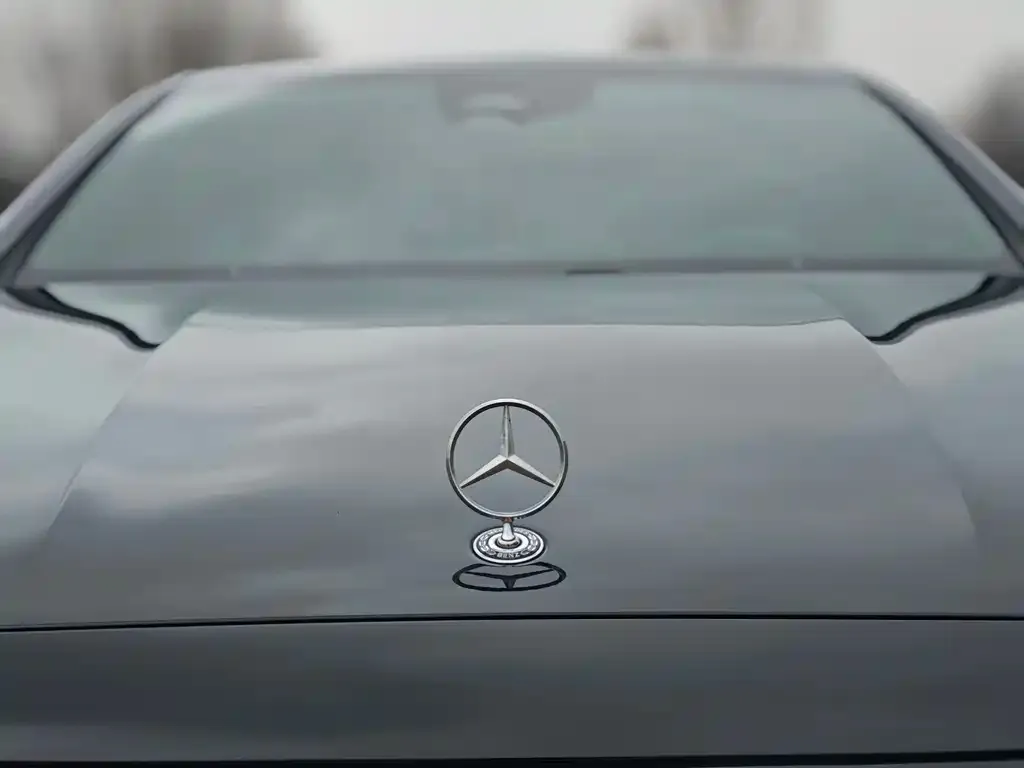 Mercedes-Benz E-Class 2025 из CN, фото 2