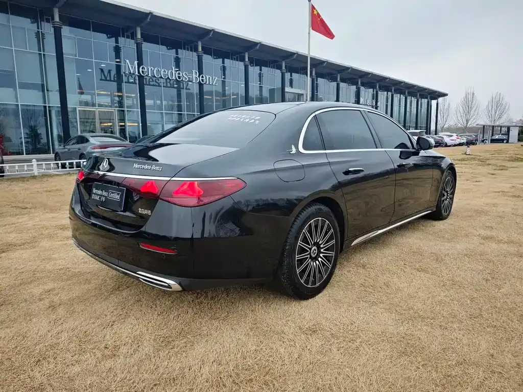 Mercedes-Benz E-Class 2025 из CN, фото 4