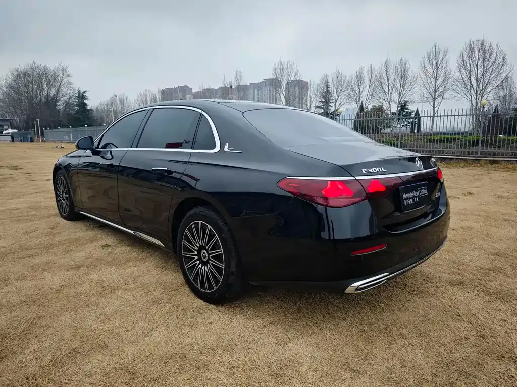Mercedes-Benz E-Class 2025 из CN, фото 3