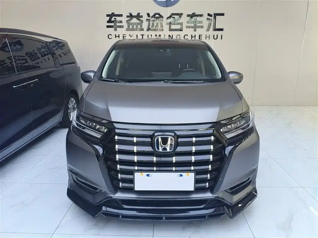 Honda Elysion 2022 из CN, фото 1