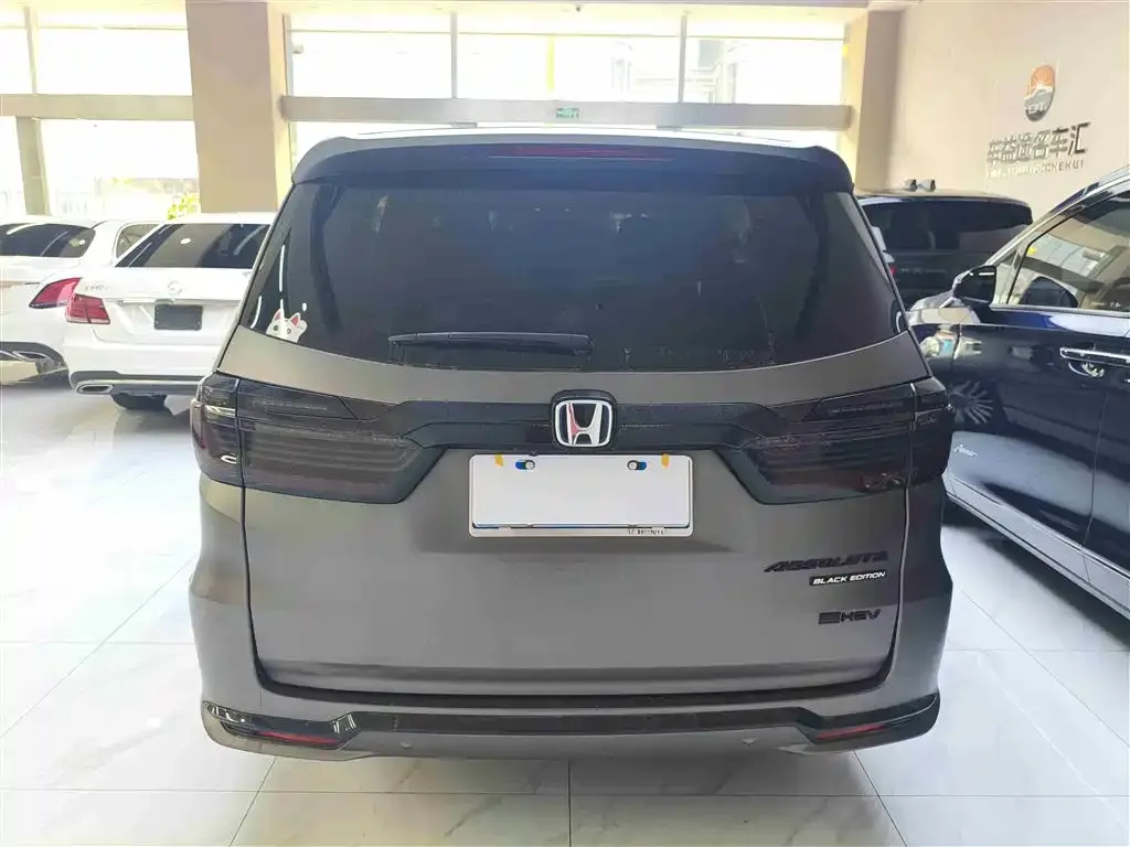 Honda Elysion 2022 из CN, фото 5