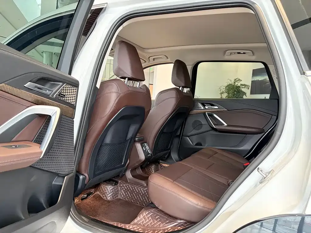 BMW X1 2023 из CN, фото 3