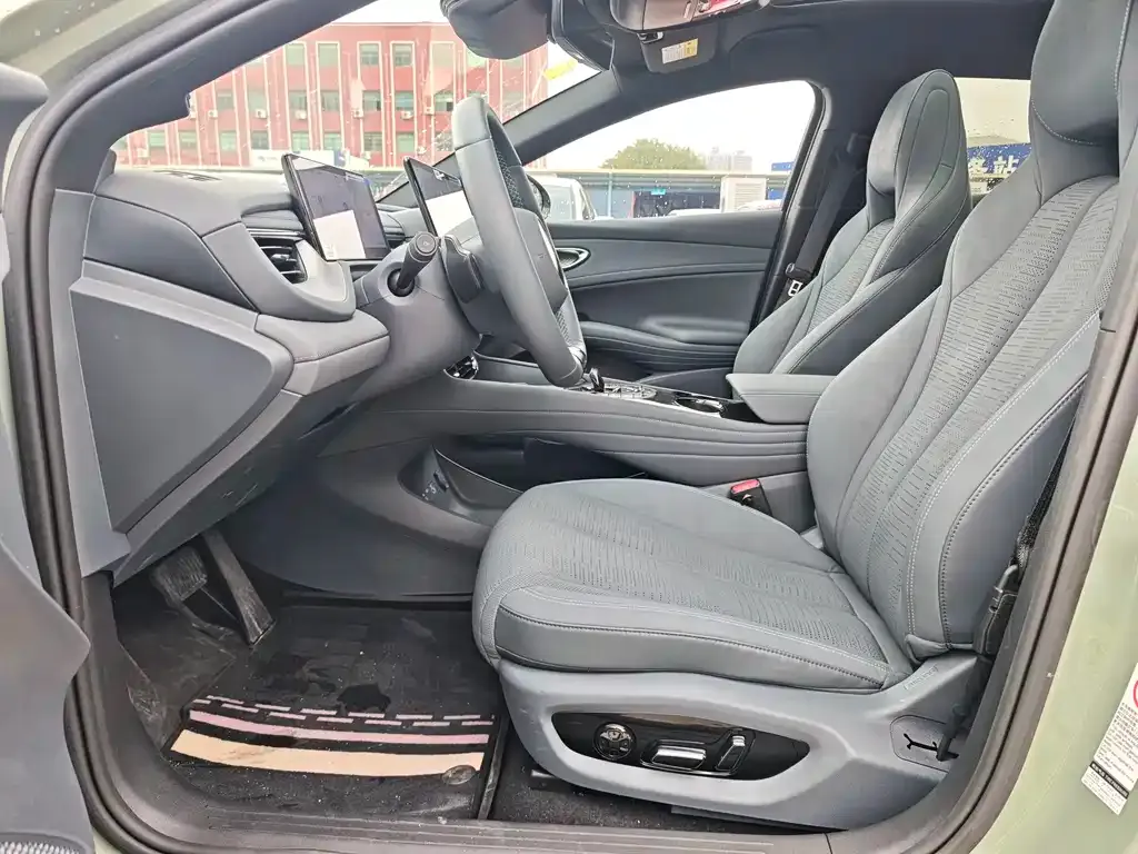 BYD Seal 06GT — фото 3