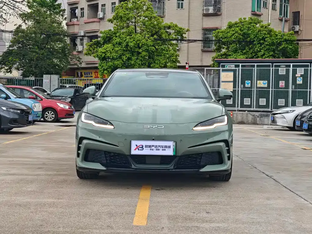BYD Seal 06GT — фото 10
