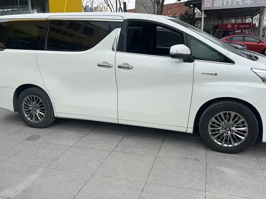Toyota Vellfire 2021 из CN, фото 5