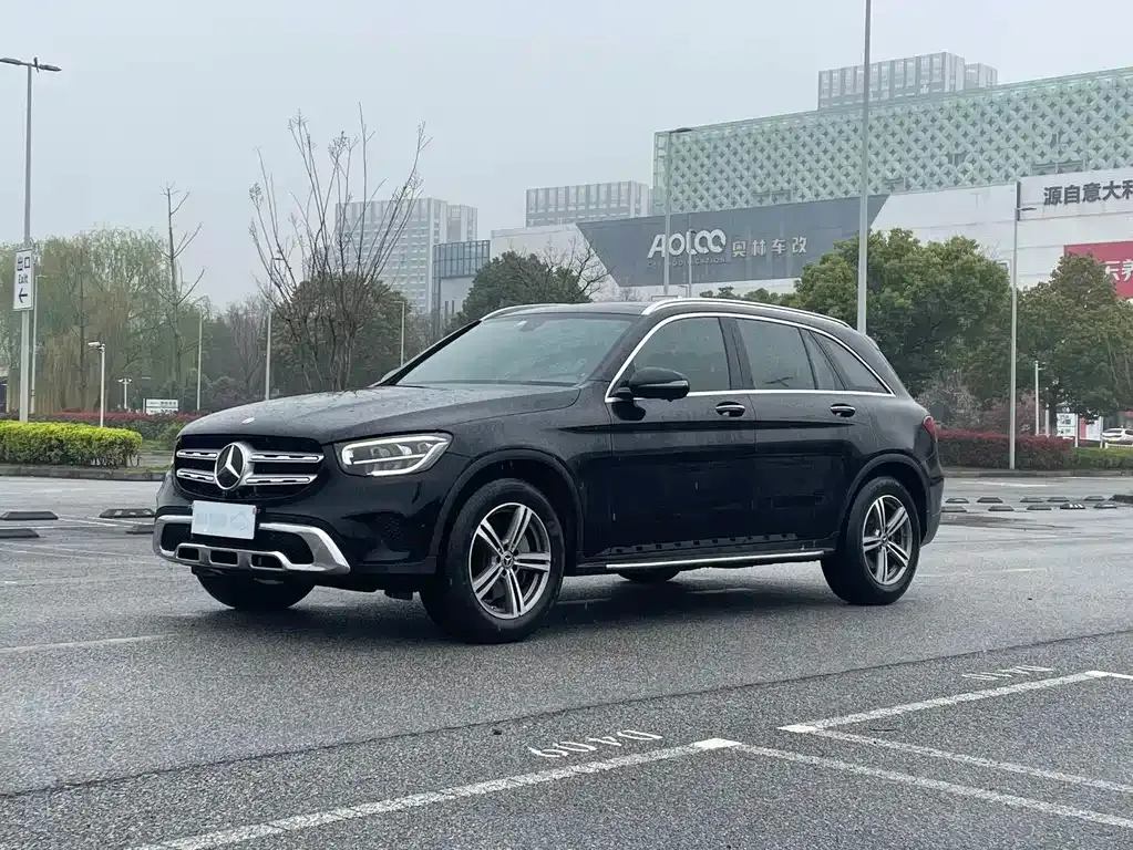 Mercedes-Benz GLC — фото 1