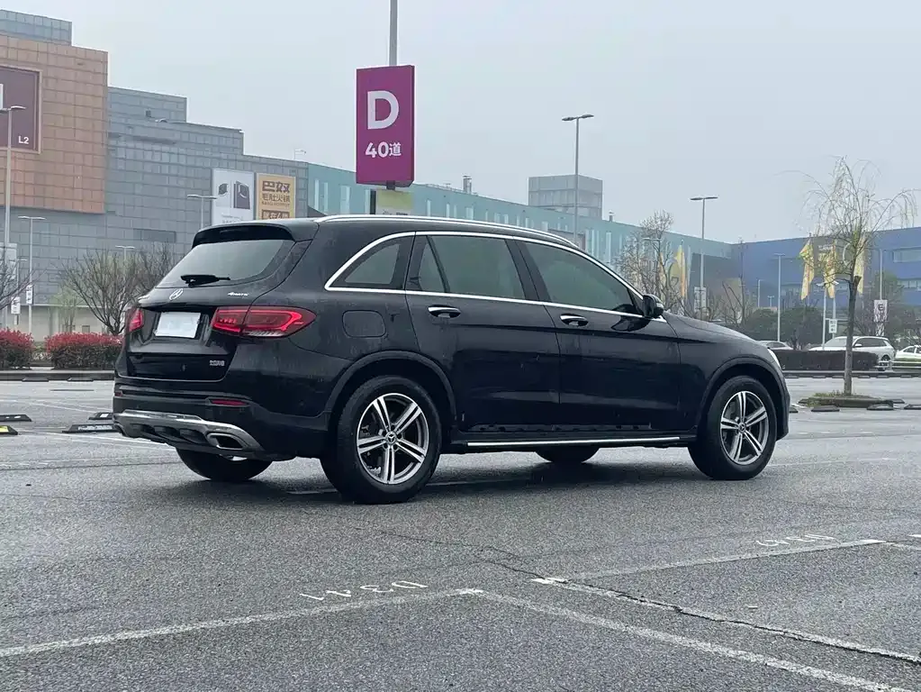 Mercedes-Benz GLC — фото 10
