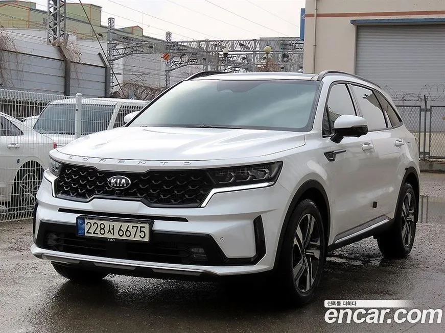 Kia Sorento — фото 9