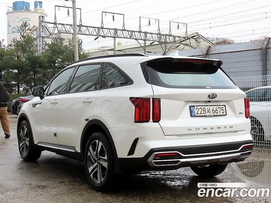 Kia Sorento — фото 7