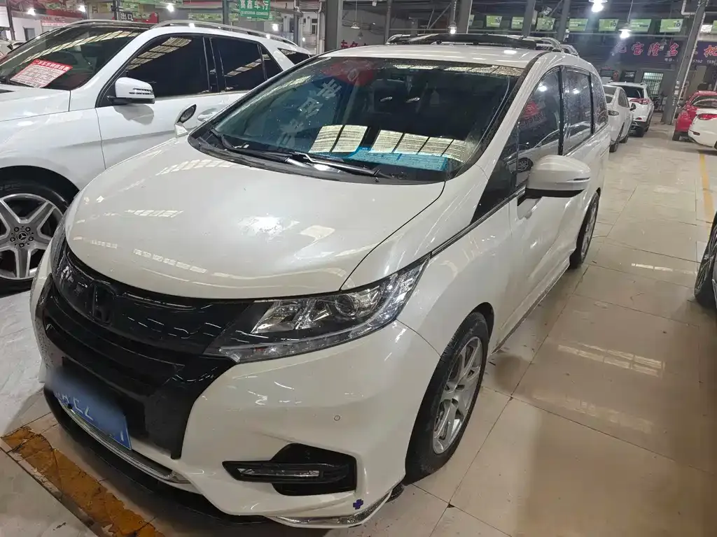 Honda Odyssey 2021 из CN, фото 1