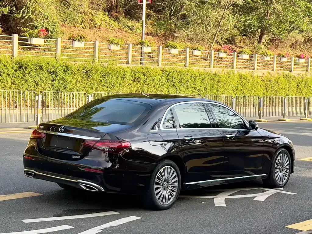 Mercedes-Benz E-Class 2021 из CN, фото 9