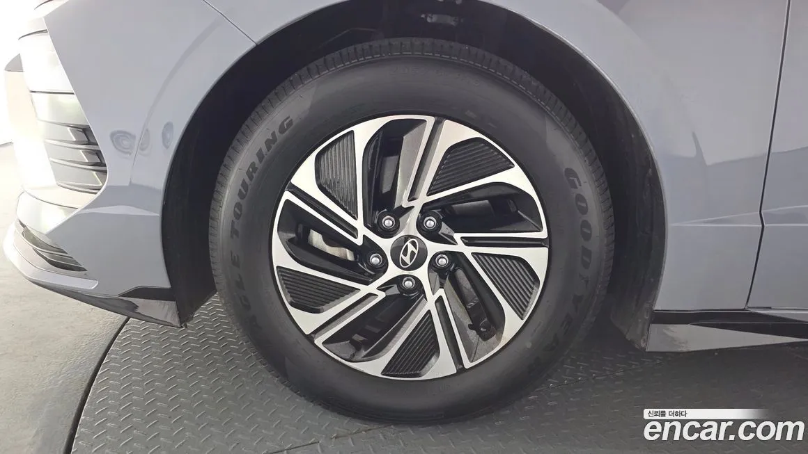 Hyundai Sonata 2024 из KR, фото 9