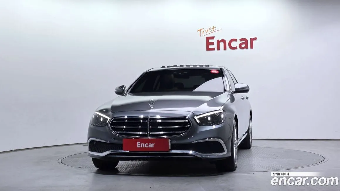 Mercedes-Benz E-Class 2021 из KR, фото 2