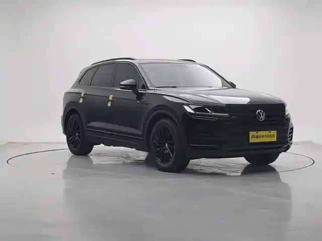 Volkswagen Touareg — фото 2