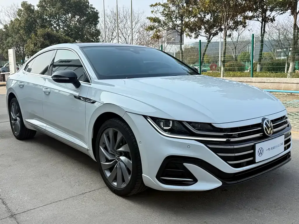 Volkswagen CC 2022 из CN, фото 10