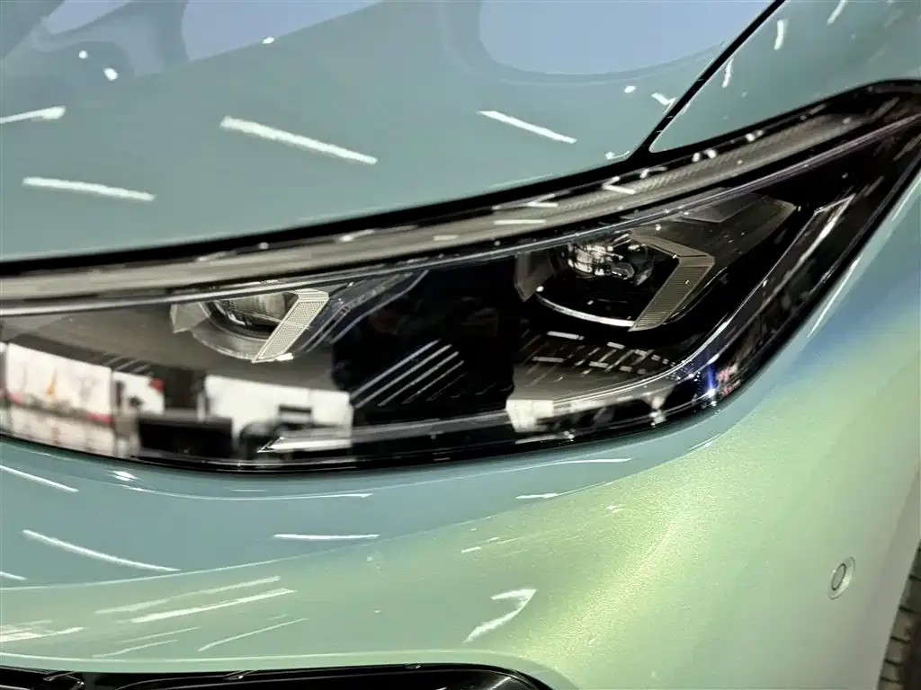Volkswagen Passat — фото 6