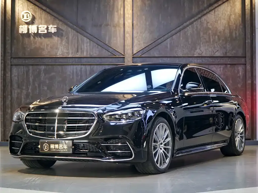 Mercedes-Benz S-Class — фото 1
