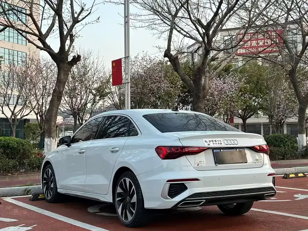 Audi A3 2023 из CN, фото 6