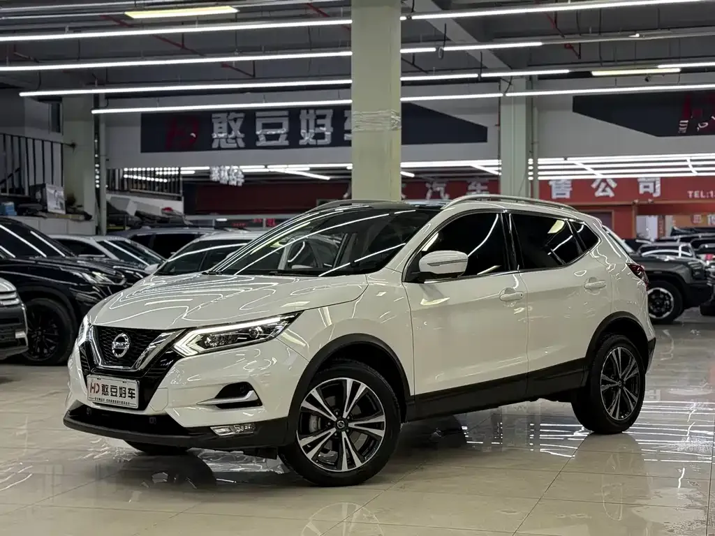 Nissan Qashqai 2022 из CN, фото 1