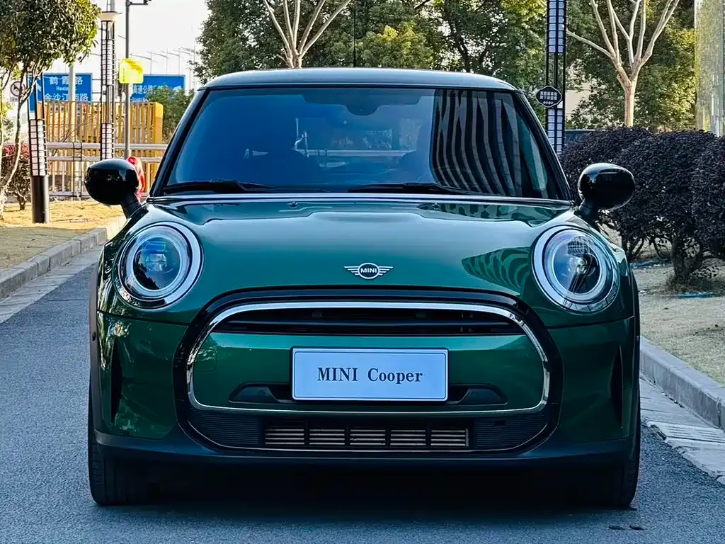 MINI Cooper (3-door) — фото 10