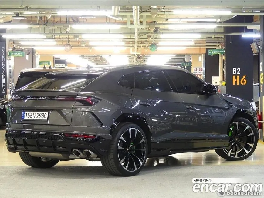 Lamborghini Urus — фото 3