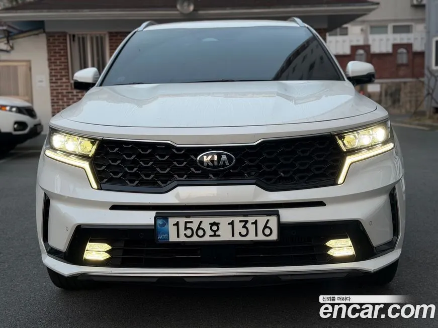 Kia Sorento — фото 1