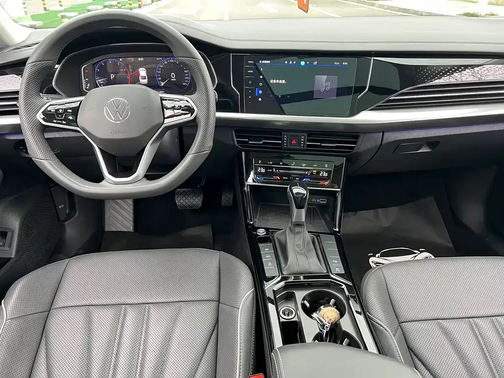 Volkswagen Passat 2024 из CN, фото 10