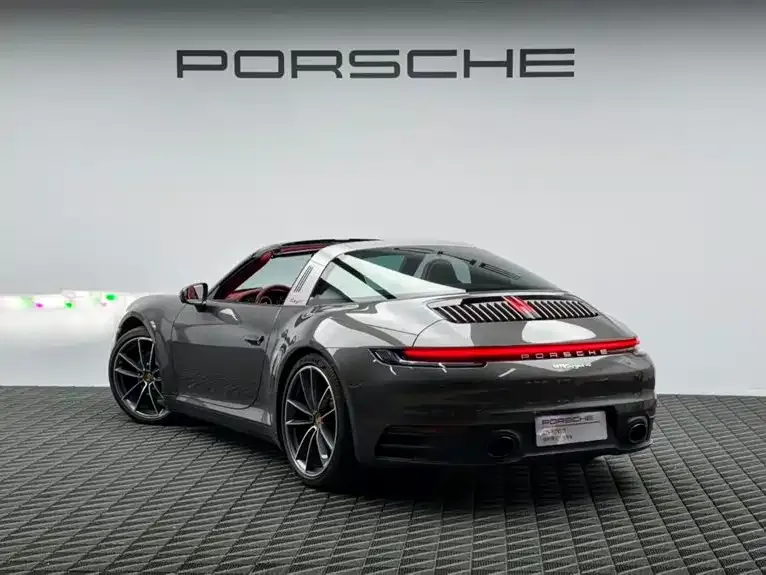 Porsche 911 — фото 8