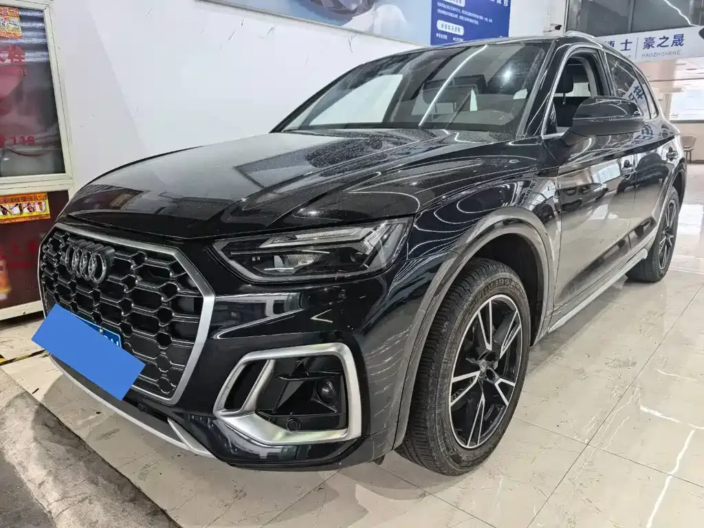 Audi Q5L 2021 из CN, фото 1