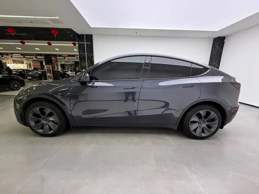Tesla Model Y 2024 из CN, фото 7