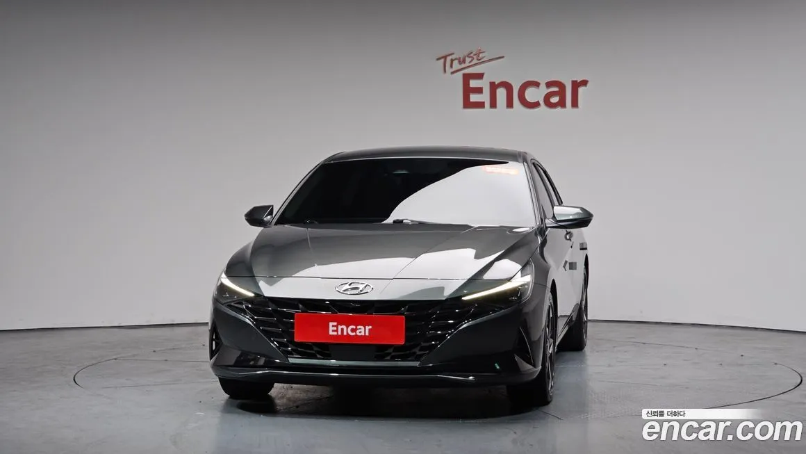 Hyundai AVANTE 2023 из KR, фото 2