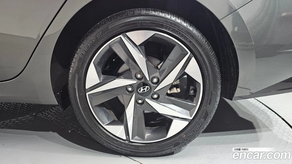 Hyundai AVANTE 2023 из KR, фото 10