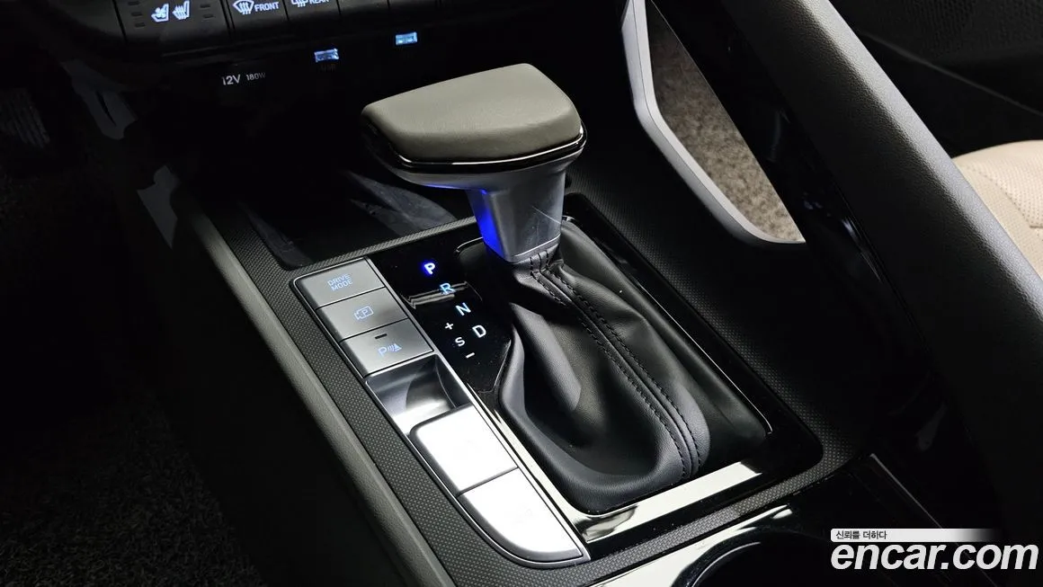 Hyundai AVANTE 2023 из KR, фото 4