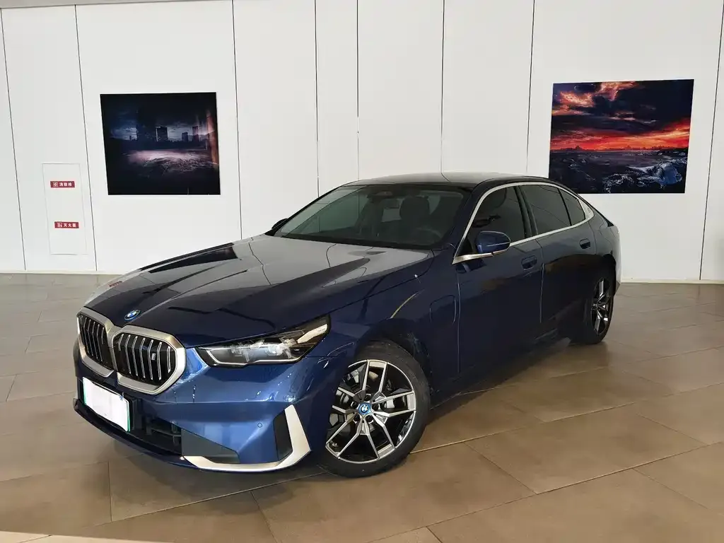 BMW i5 eDrive 35L Premium Luxury