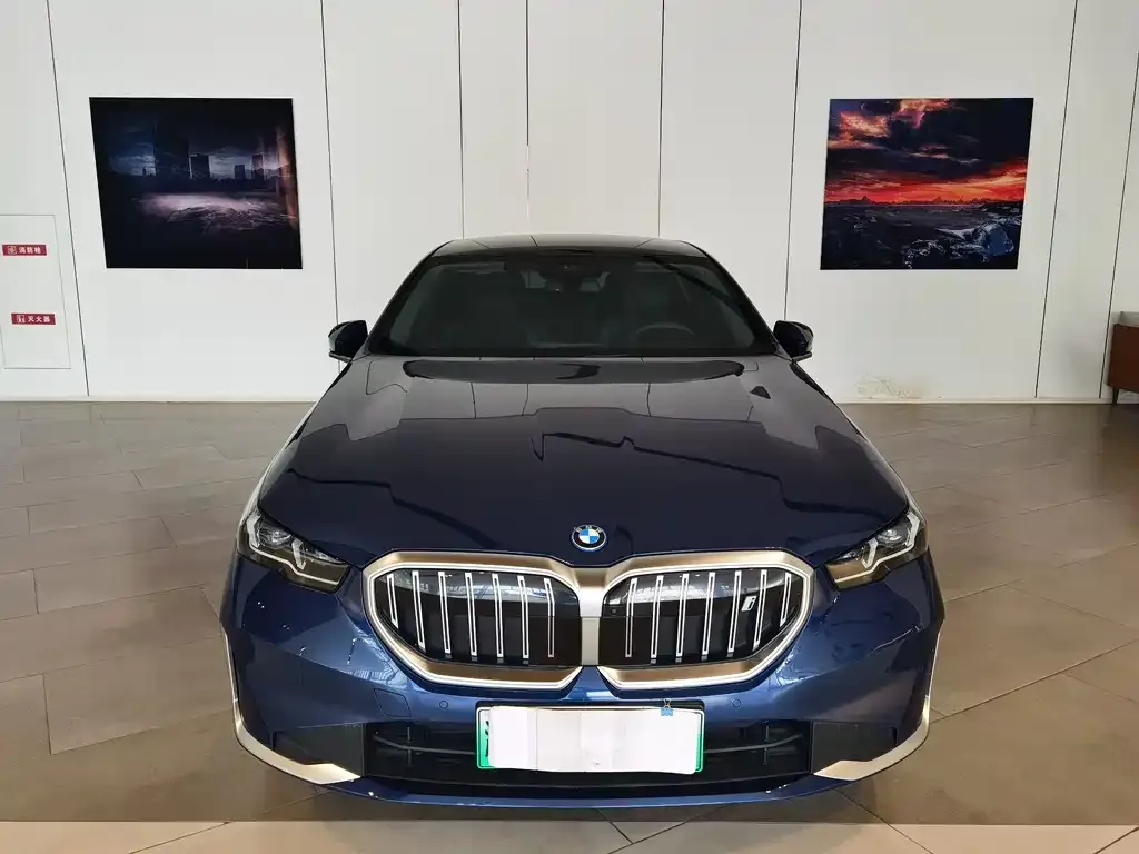 BMW i5 2024 из CN, фото 10