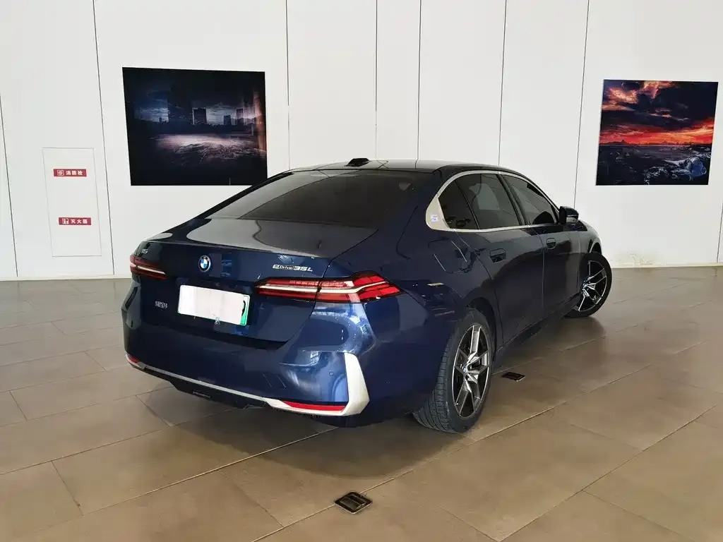 BMW i5 2024 из CN, фото 4
