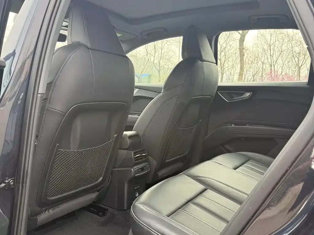 Audi Q4 e-tron 2024 из CN, фото 4