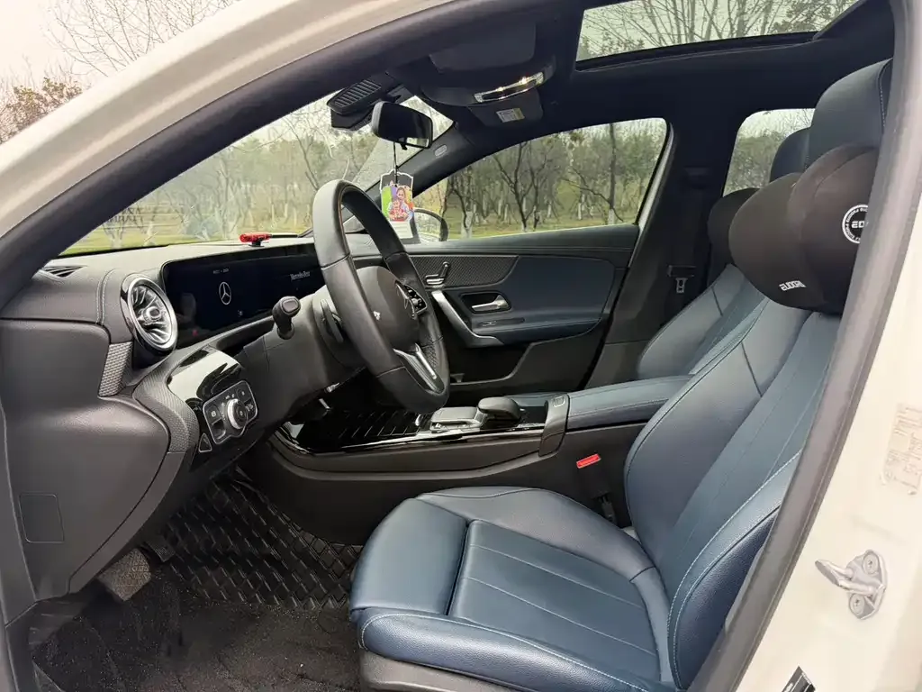 Mercedes-Benz A-Class 2021 из CN, фото 3